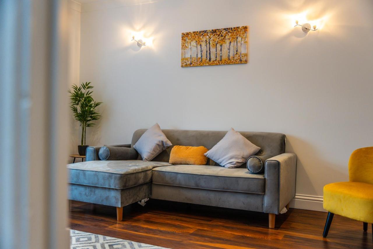 Modern Spacious 4 Bed Hayes Home With Free Parking Exteriér fotografie